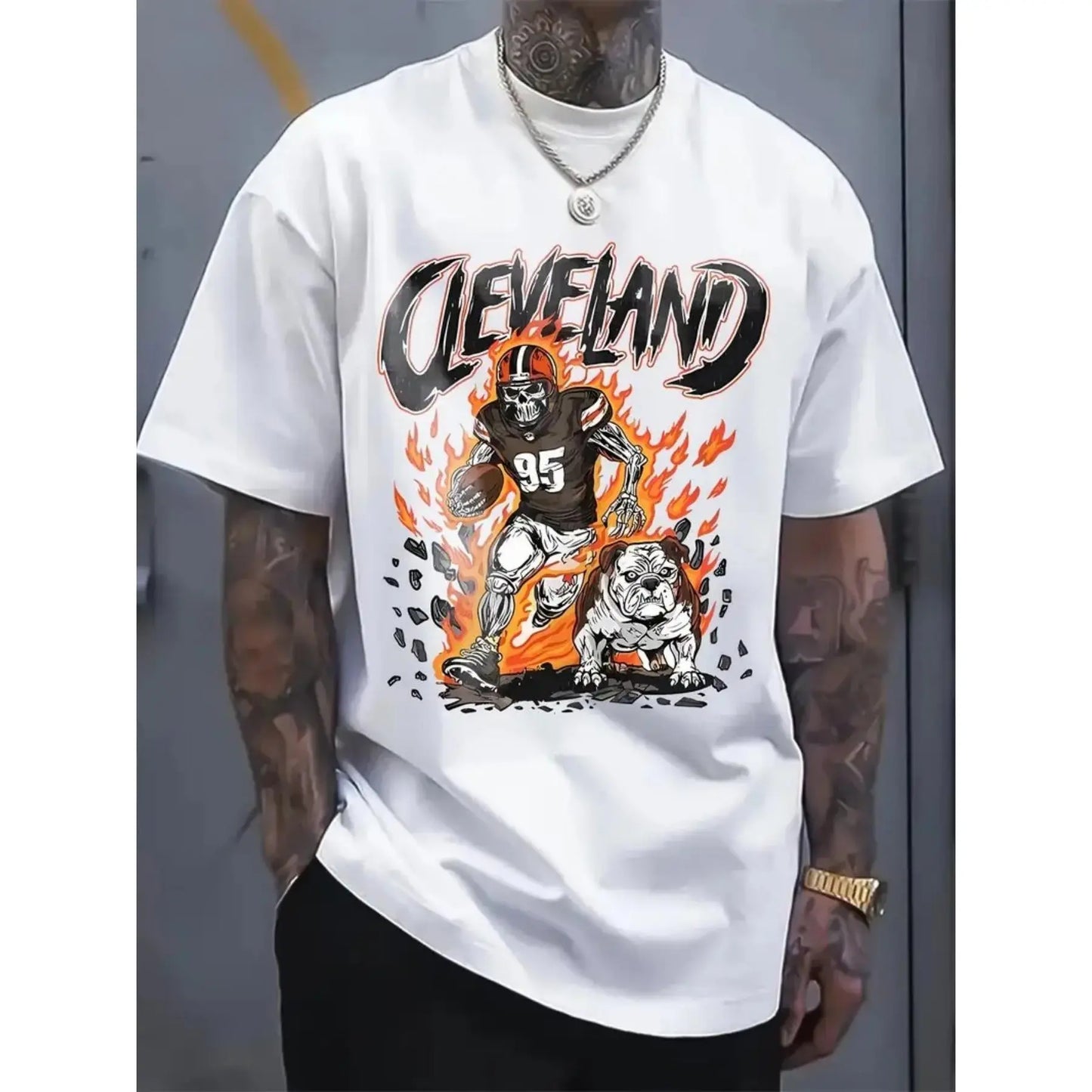 Men's Cleveland Football Graphic T-Shirt - 100%25 Cotton Regular Fit Short Sleeve Tee with Bold Flame Print, All-Season Casual Wear & Classic Holiday Gift for Sports Fans